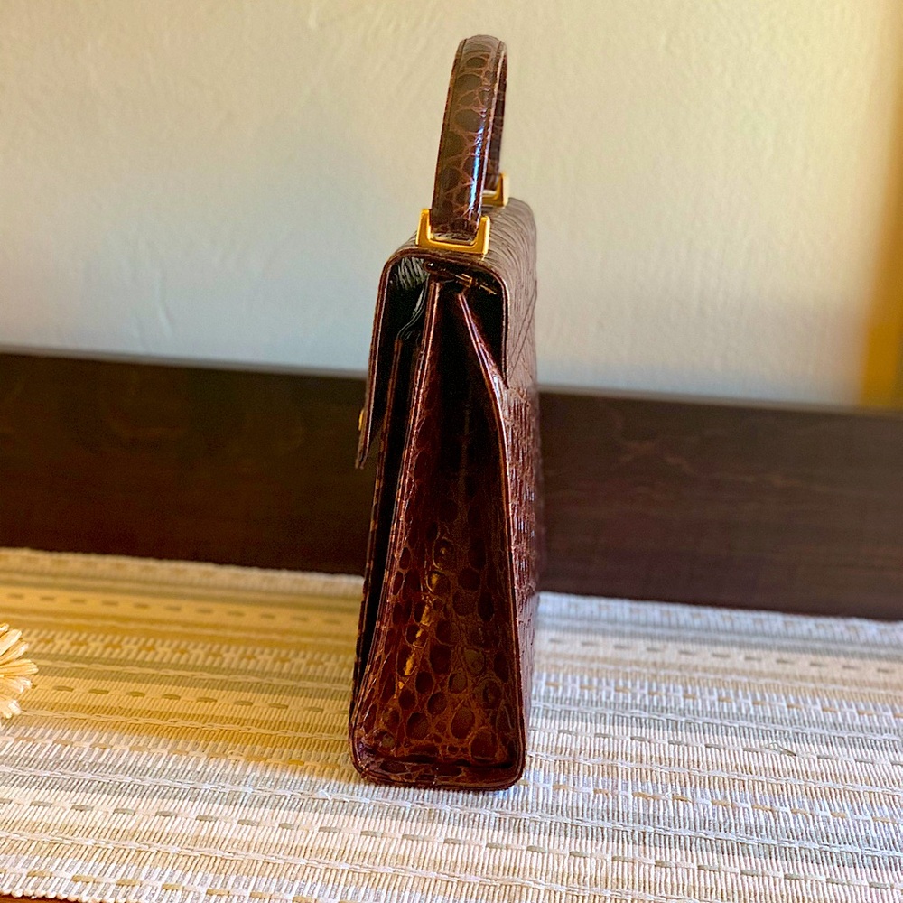 💎✨VERY RARE!💎✨Iconic Auth Salvatore Ferragamo Gancini 2way Croc Embossed Brown - Picture 7 of 17